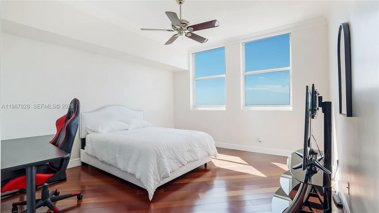 2100 N Ocean Blvd, Unit 20D, Fort Lauderdale, FL 33305 Photo