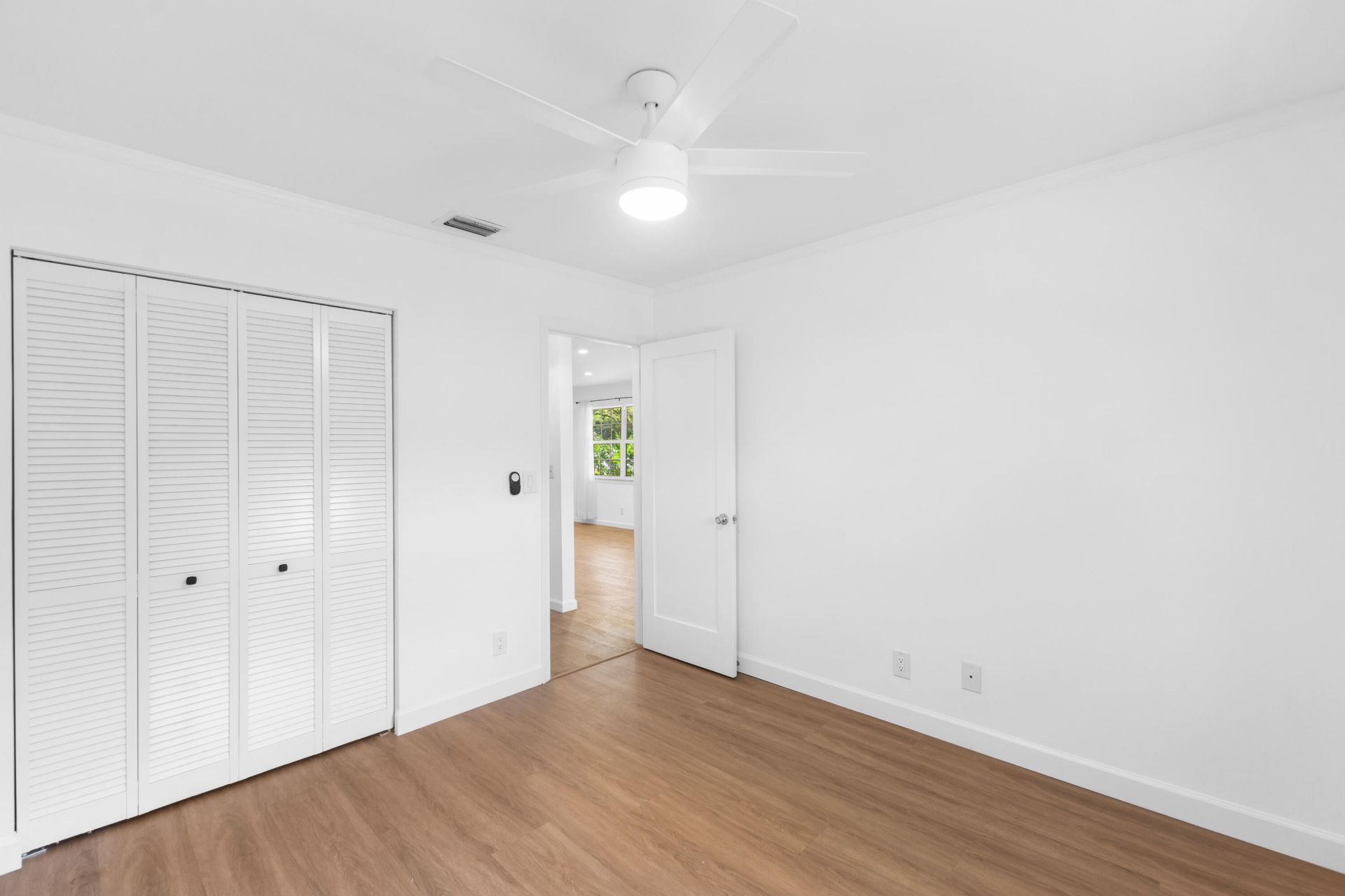 227 W Riverside Drive, Jupiter, FL 33469 Photo