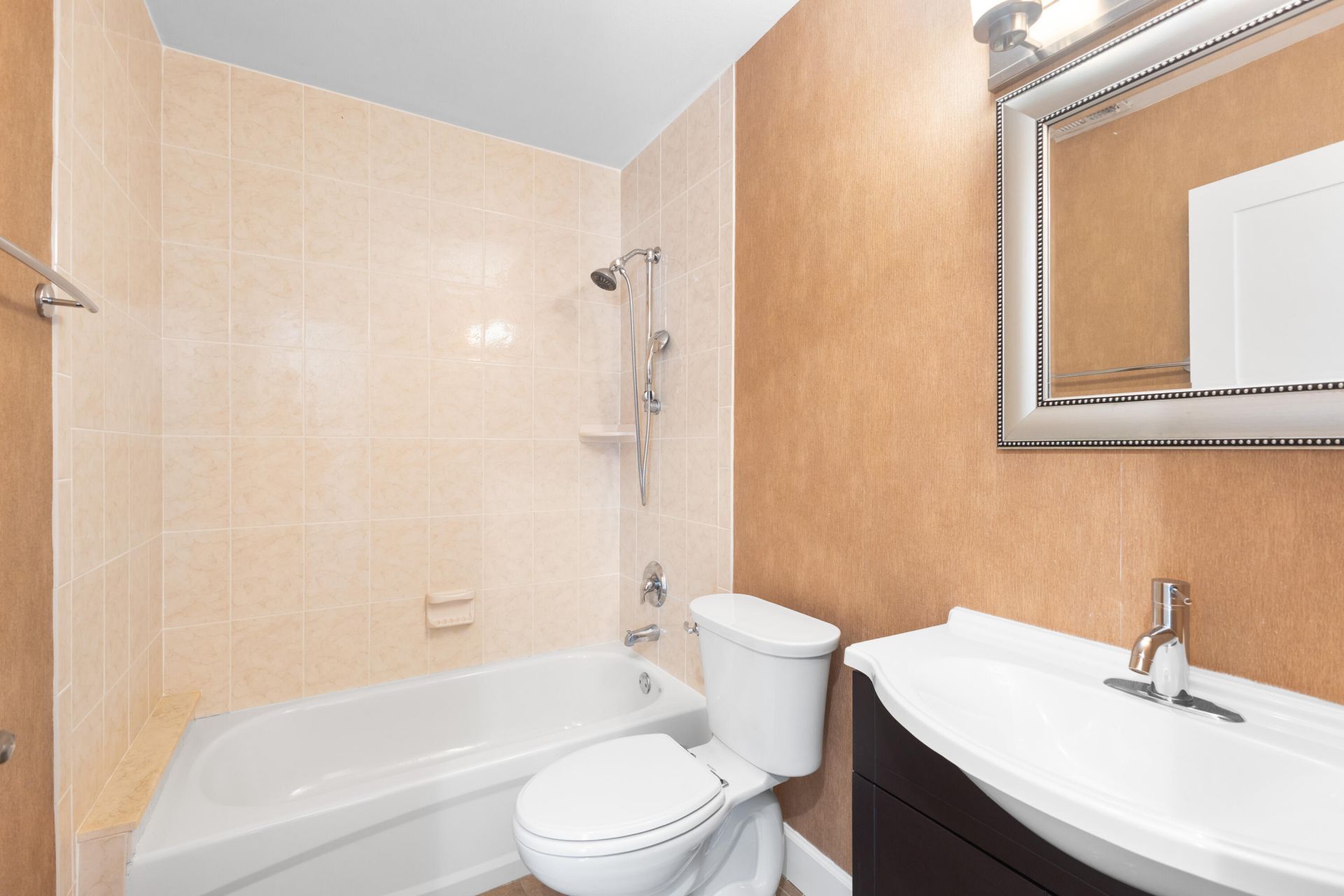 227 W Riverside Drive, Jupiter, FL 33469 Photo