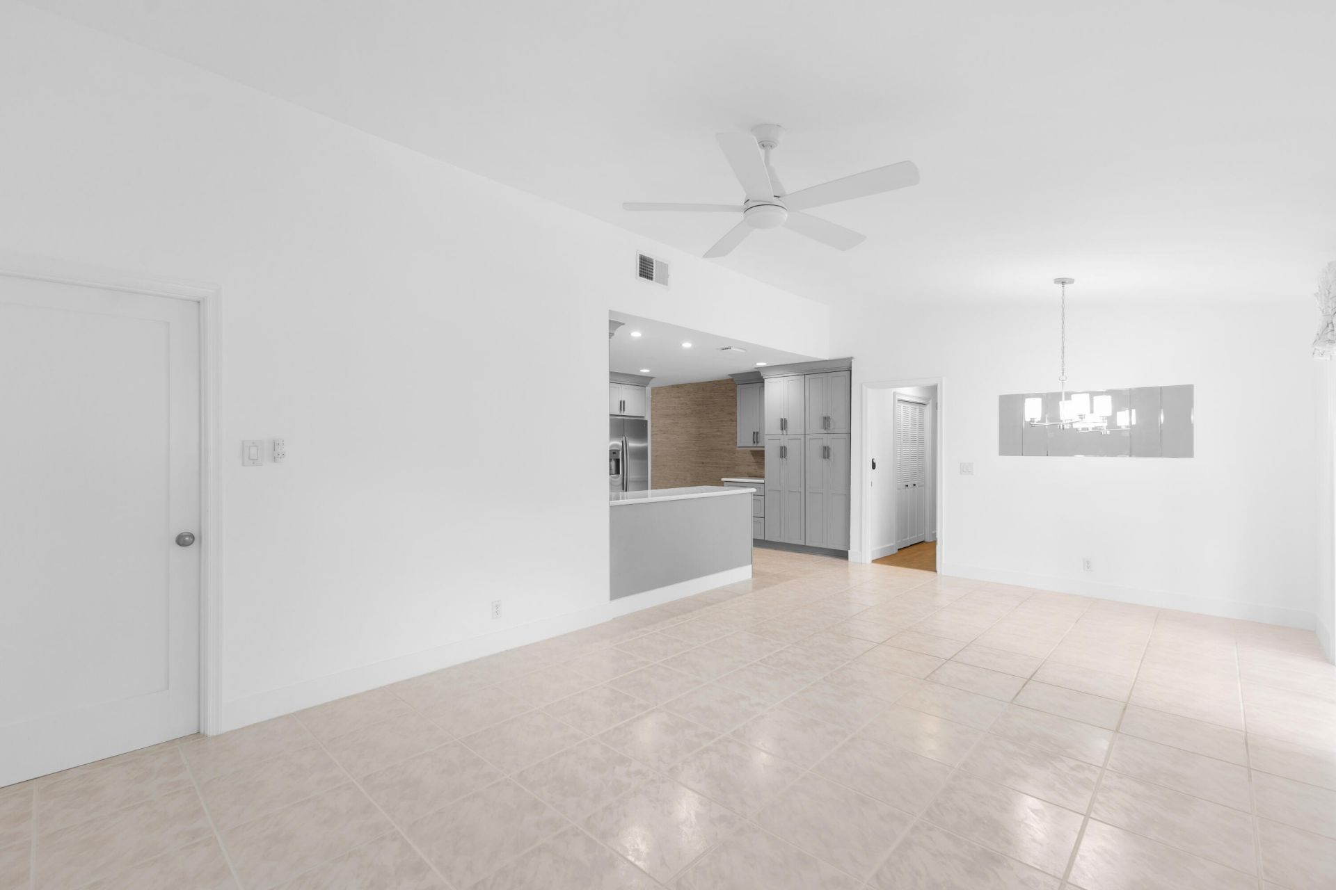 227 W Riverside Drive, Jupiter, FL 33469 Photo