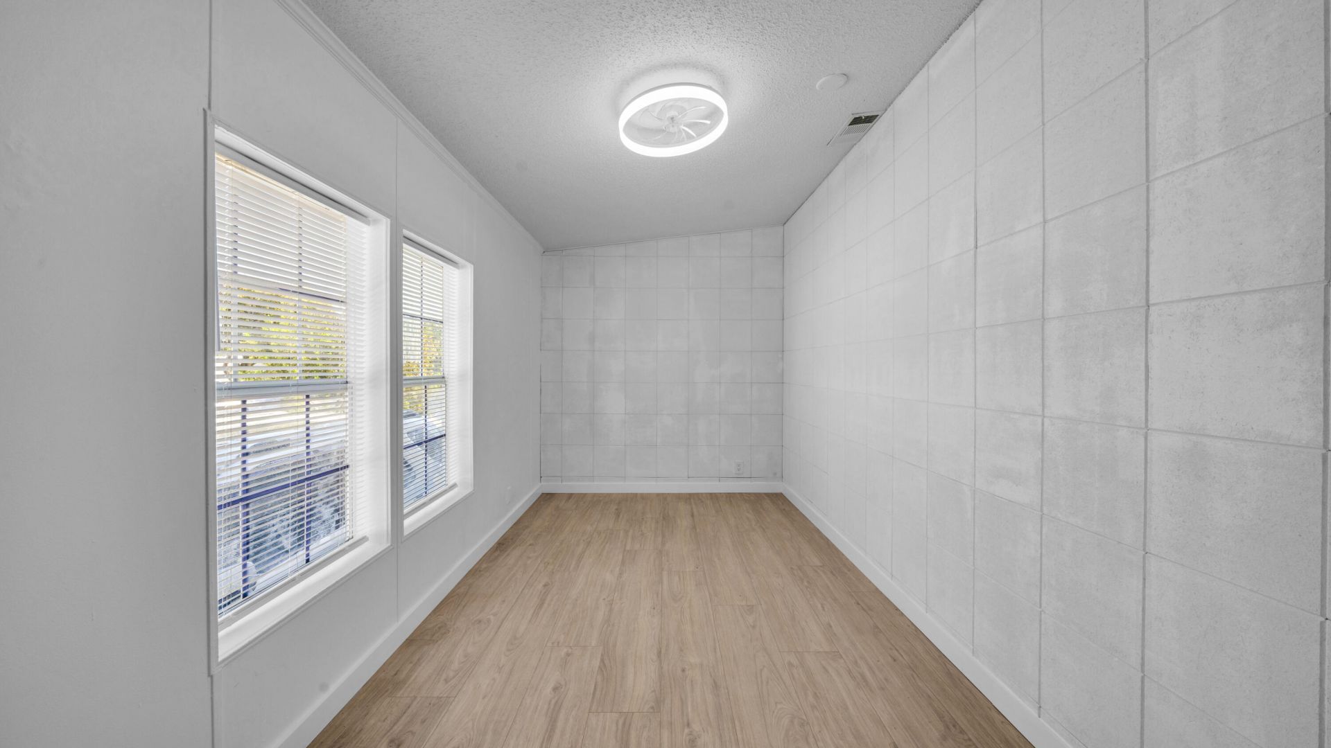 4905 NE 2nd Way, Pompano Beach, FL 33064 Photo