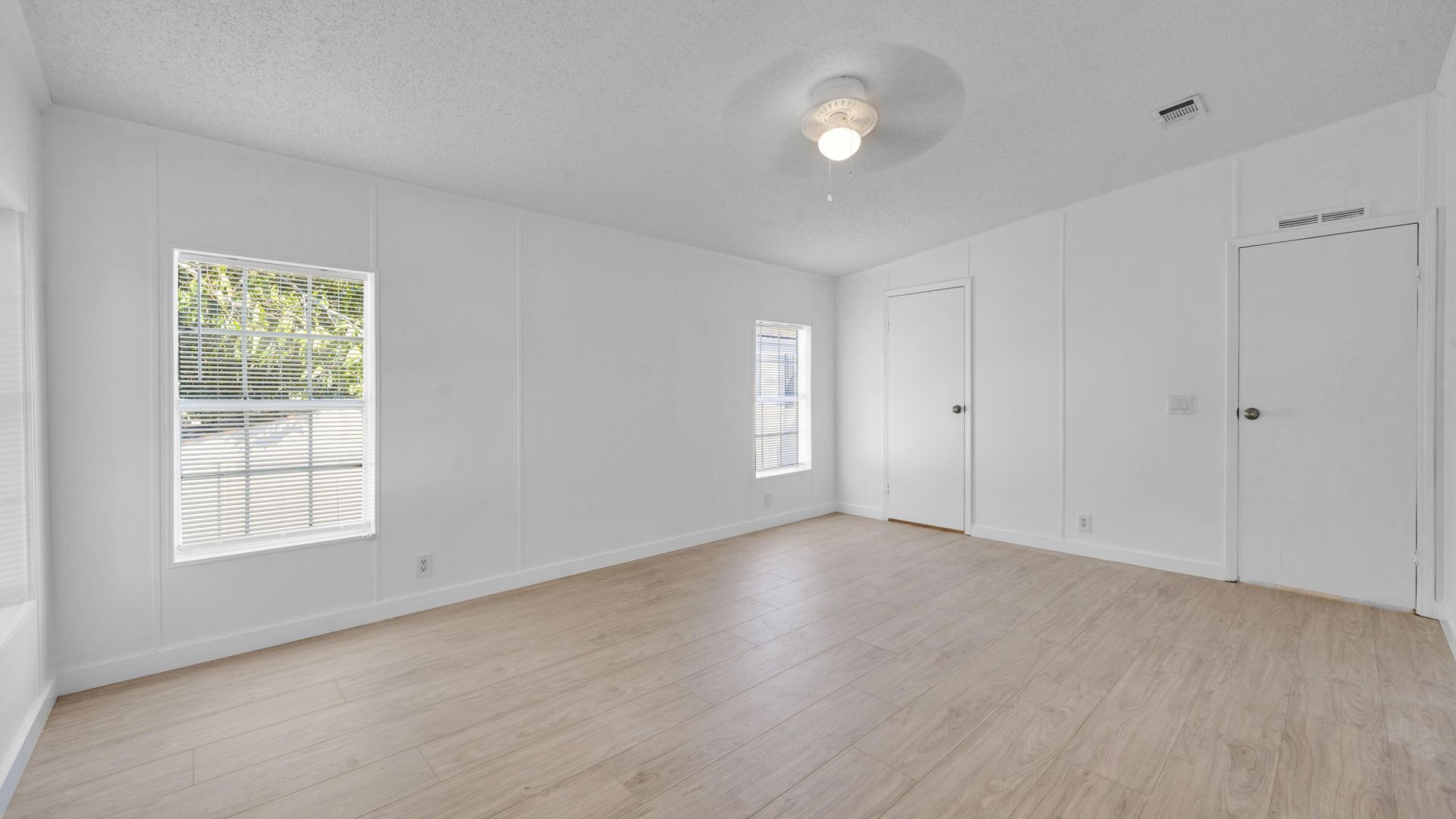 4905 NE 2nd Way, Pompano Beach, FL 33064 Photo