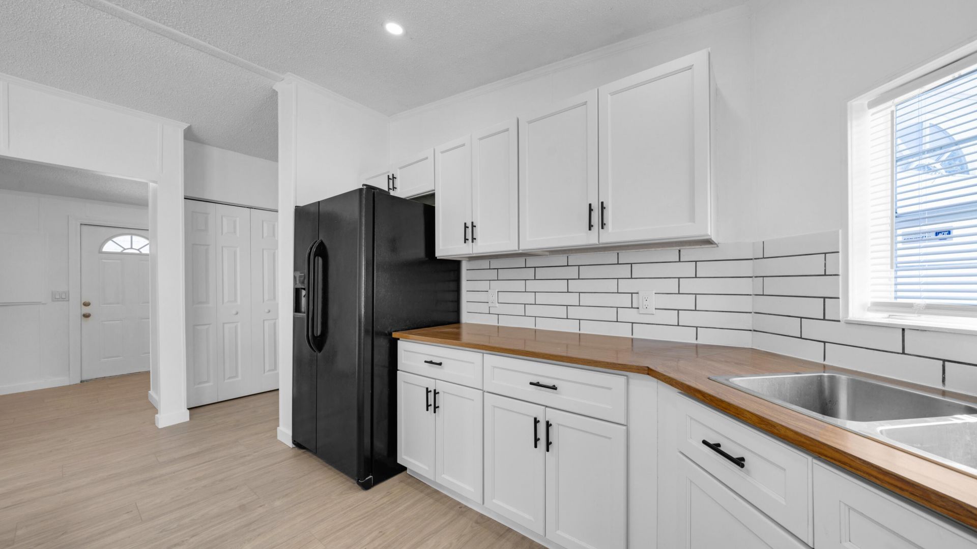 4905 NE 2nd Way, Pompano Beach, FL 33064 Photo