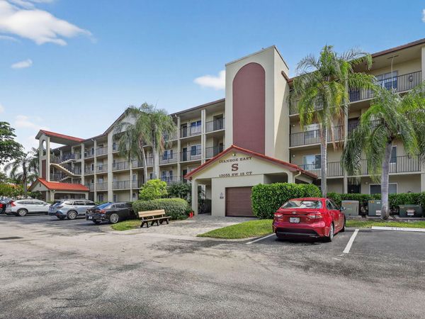 13055 SW 15th Court, Unit 407s, Pembroke Pines, FL 33027