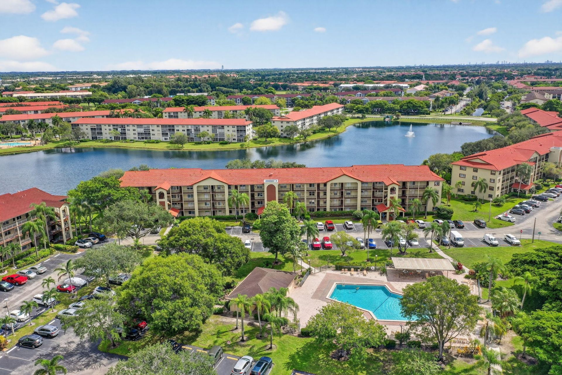 13055 SW 15th Court, Unit 407s, Pembroke Pines, FL 33027 Photo