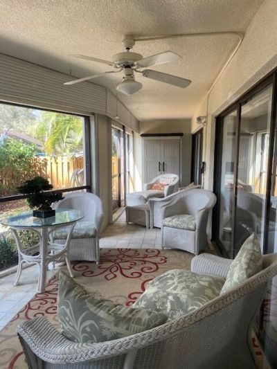 1660 Twelve Oaks Way 105 W/50 Ft Dock, North Palm Beach, FL 33408 Photo