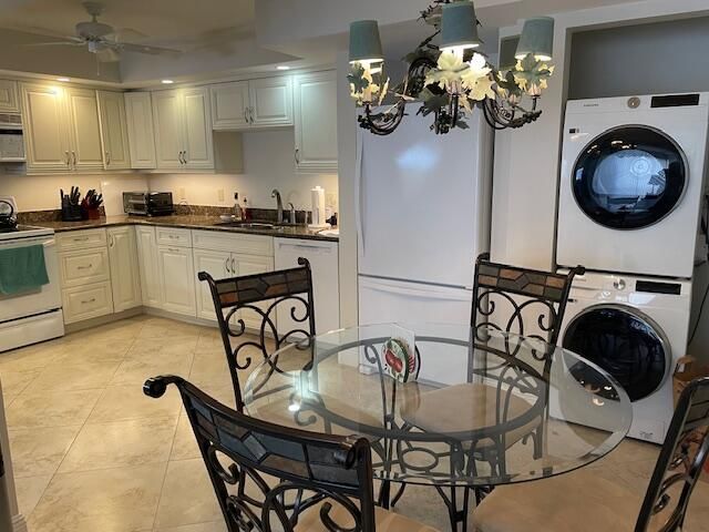 1660 Twelve Oaks Way 105 W/50 Ft Dock, North Palm Beach, FL 33408 Photo