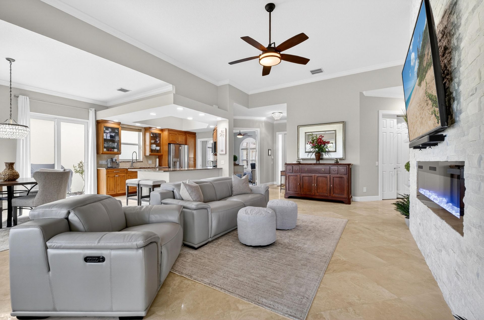 8223 Pine Cay Road, Wellington, FL 33414 Photo