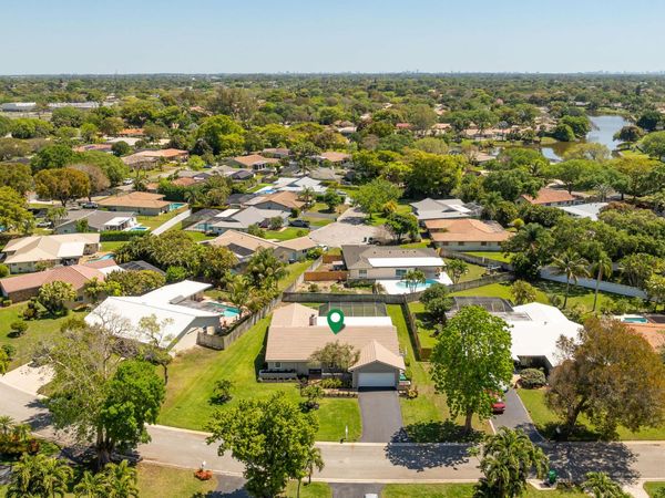 271 NW 89th Avenue, Coral Springs, FL 33071