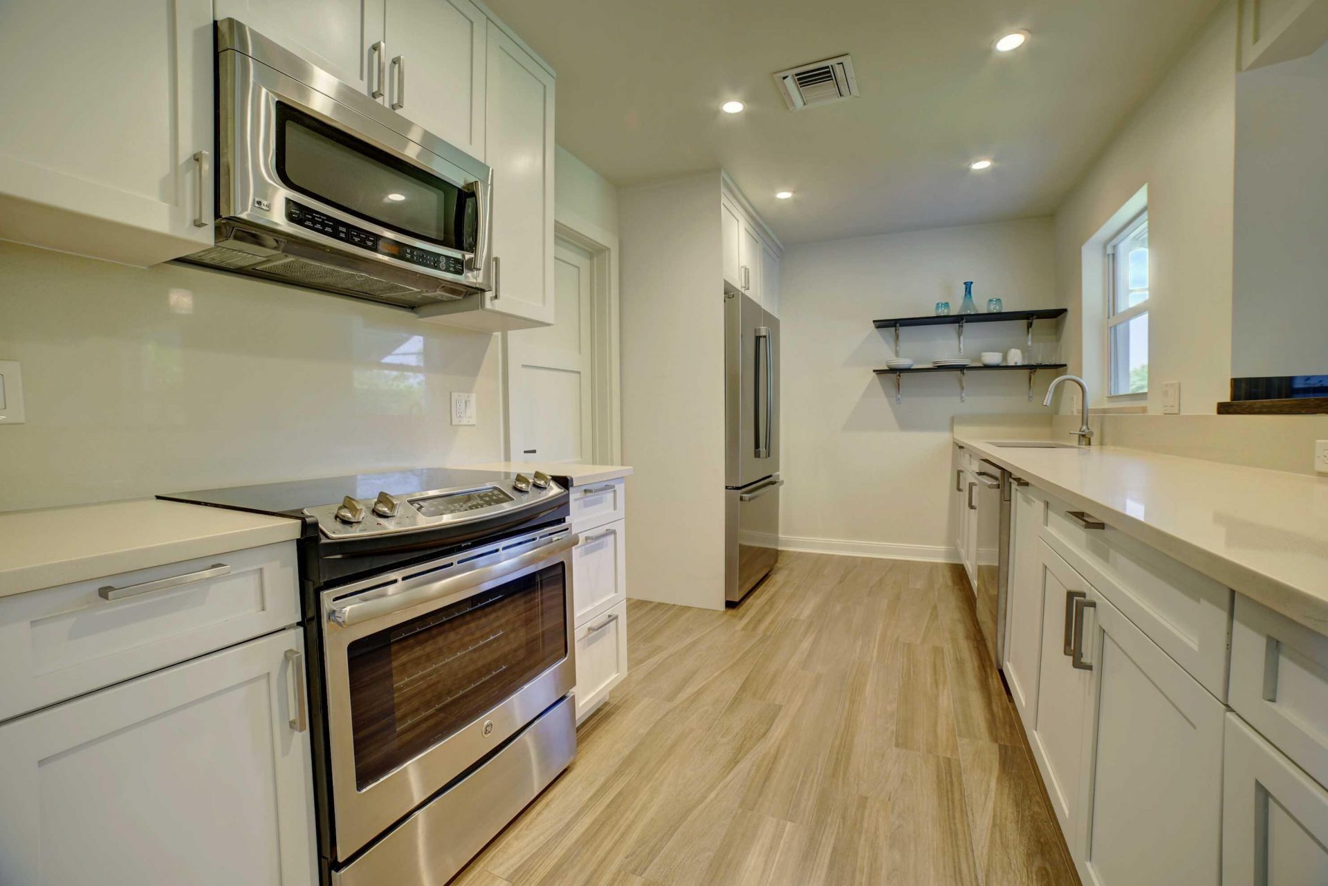 132 NW 10th Court, Boynton Beach, FL 33426 Photo