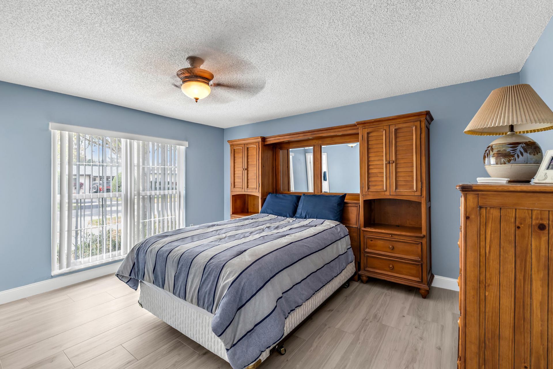 11951 NW 35th Street, Sunrise, FL 33323 Photo