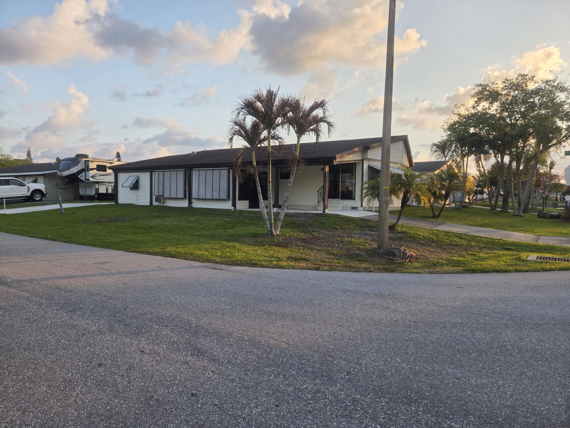 7107 SE Seahawk Street, Hobe Sound, FL 33455 Photo