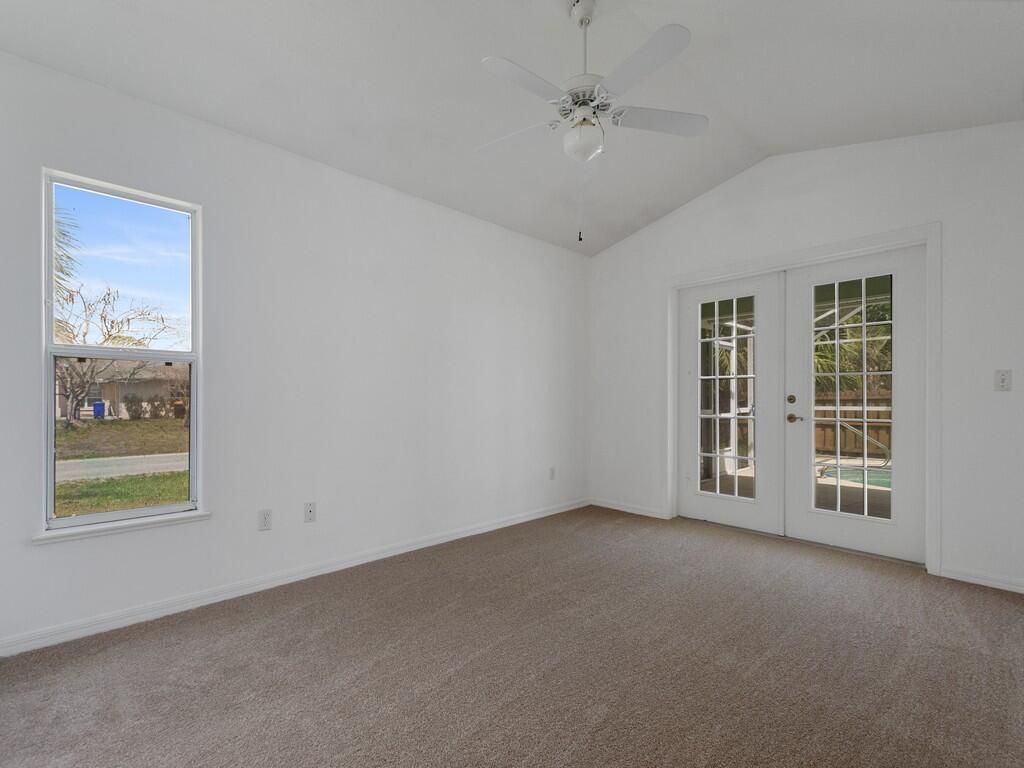 9084 102nd Avenue, Vero Beach, FL 32967 Photo