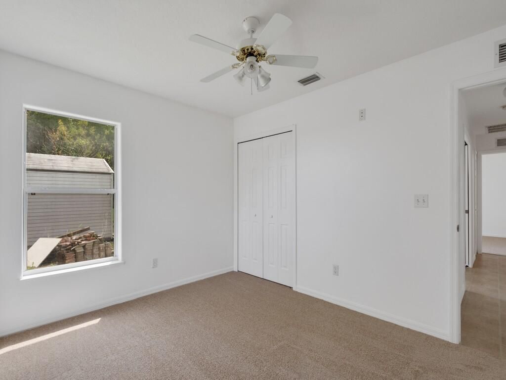 9084 102nd Avenue, Vero Beach, FL 32967 Photo