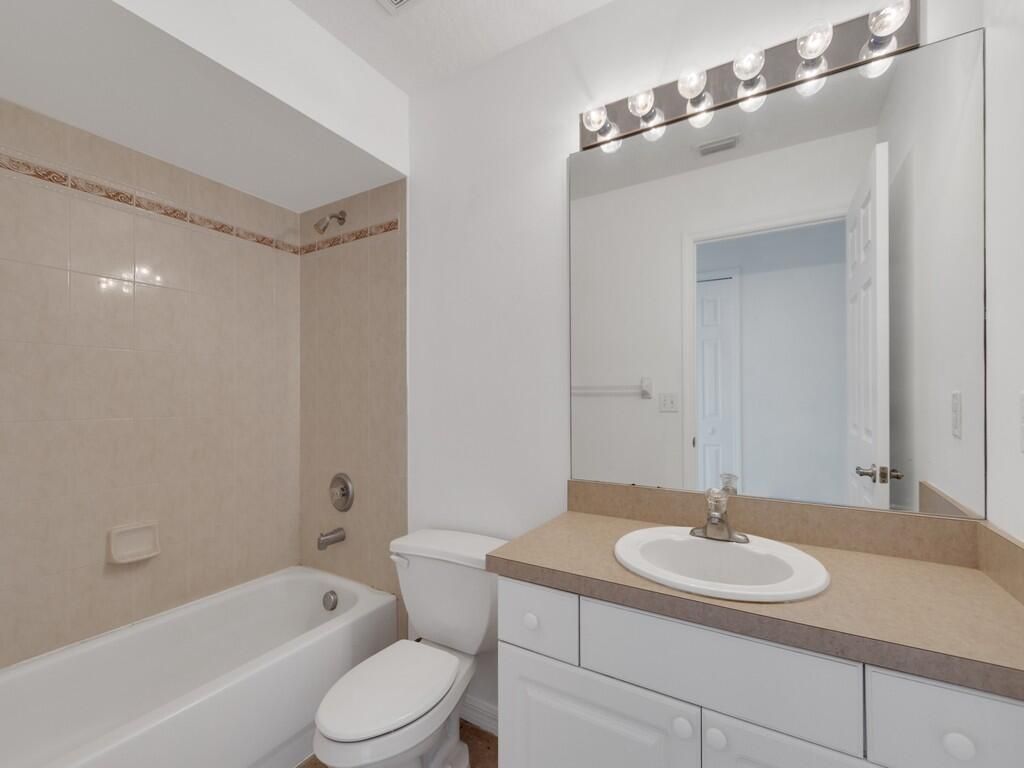 9084 102nd Avenue, Vero Beach, FL 32967 Photo