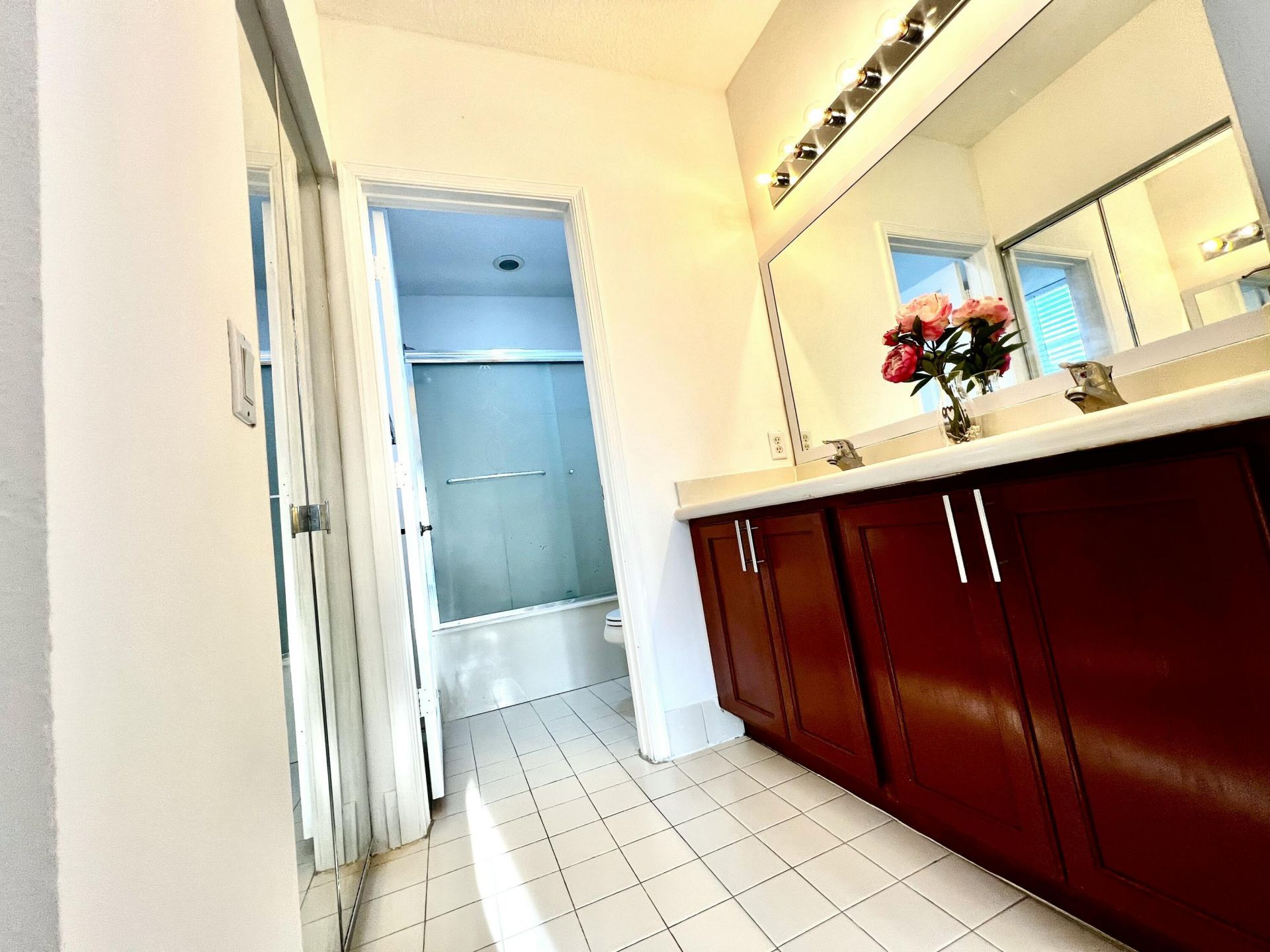 2900 Carvelle Drive, Riviera Beach, FL 33404 Photo