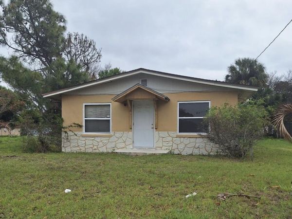 610 N 21st Street, Fort Pierce, FL 34950
