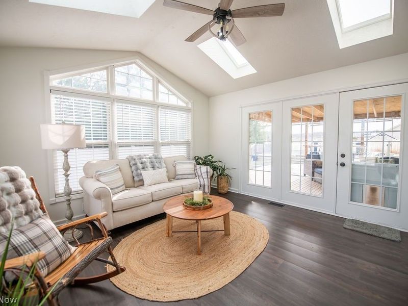 316 Creekside Road SE, New Philadelphia, OH 44663 Photo 17