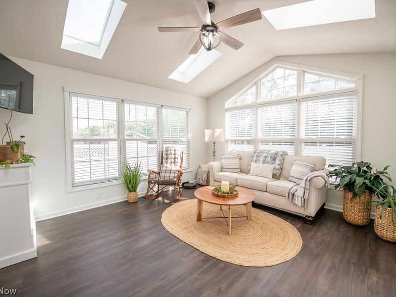 316 Creekside Road SE, New Philadelphia, OH 44663 Photo 18