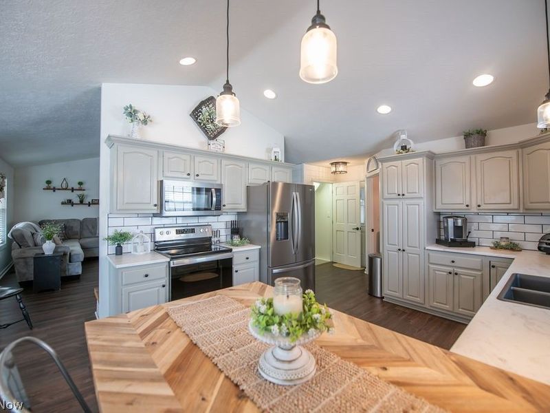 316 Creekside Road SE, New Philadelphia, OH 44663 Photo 23