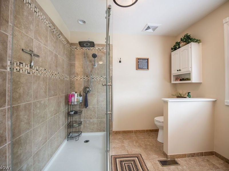 316 Creekside Road SE, New Philadelphia, OH 44663 Photo 33