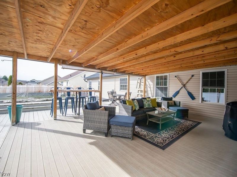 316 Creekside Road SE, New Philadelphia, OH 44663 Photo 4