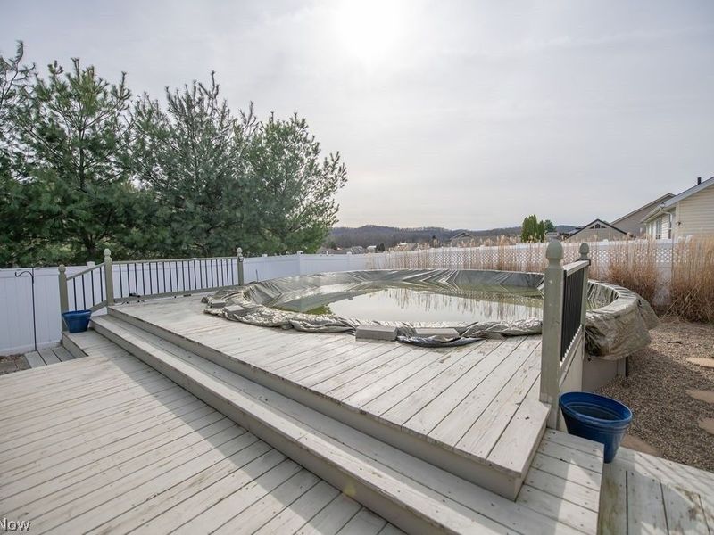 316 Creekside Road SE, New Philadelphia, OH 44663 Photo 7