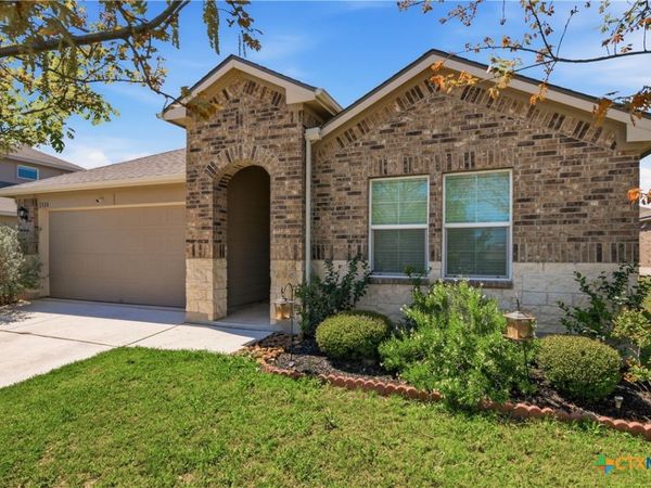 1328 Almond Creek , Seguin, TX 78155