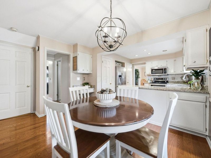 2682 Lane Road, Columbus, OH 43220 Photo 17