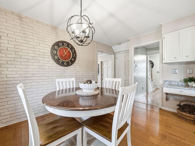 2682 Lane Road, Columbus, OH 43220 Photo 18