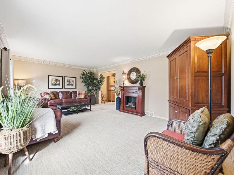 2682 Lane Road, Columbus, OH 43220 Photo 4