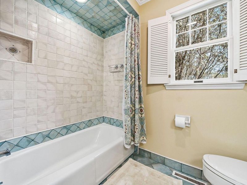 2682 Lane Road, Columbus, OH 43220 Photo 40