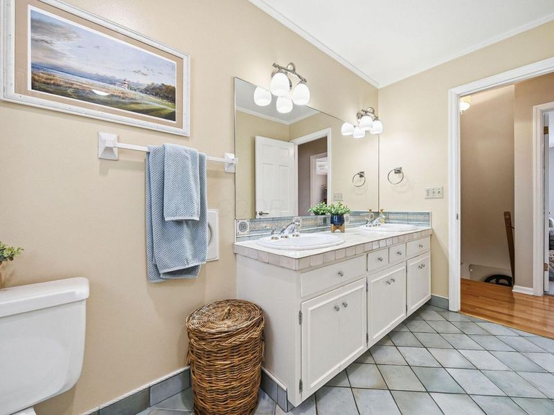 2682 Lane Road, Columbus, OH 43220 Photo 41