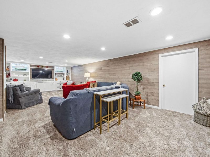 2682 Lane Road, Columbus, OH 43220 Photo 57