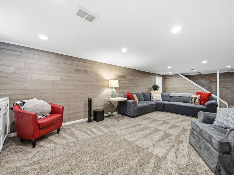 2682 Lane Road, Columbus, OH 43220 Photo 58