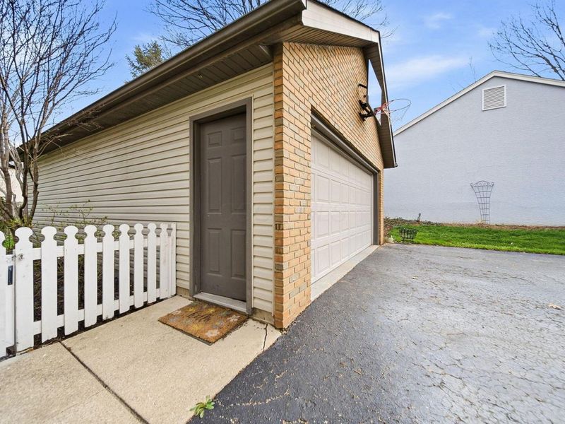 2682 Lane Road, Columbus, OH 43220 Photo 64