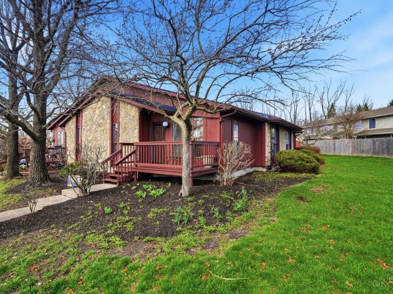 4753 Caprice Drive, Middletown, OH 45044 Photo 2