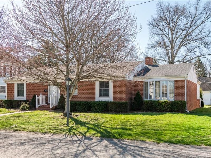 66 W South Street, West Alexandria, OH 45381 Photo 2