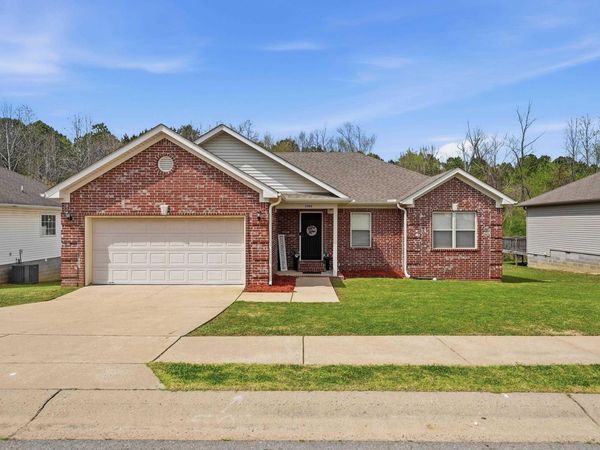 2988 Wild Berry Drive, Benton, AR 72015