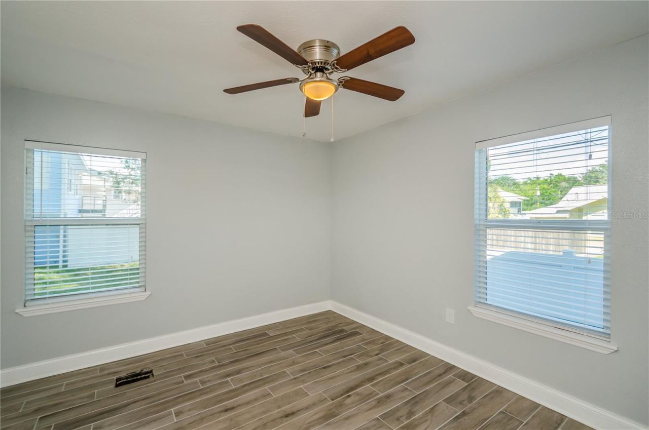 2401 2nd Avenue N, Saint Petersburg, FL 33713 Photo