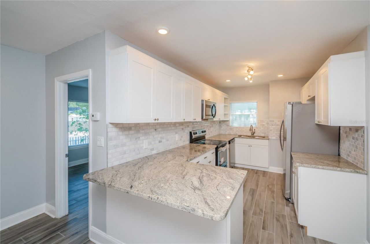 2401 2nd Avenue N, Saint Petersburg, FL 33713 Photo