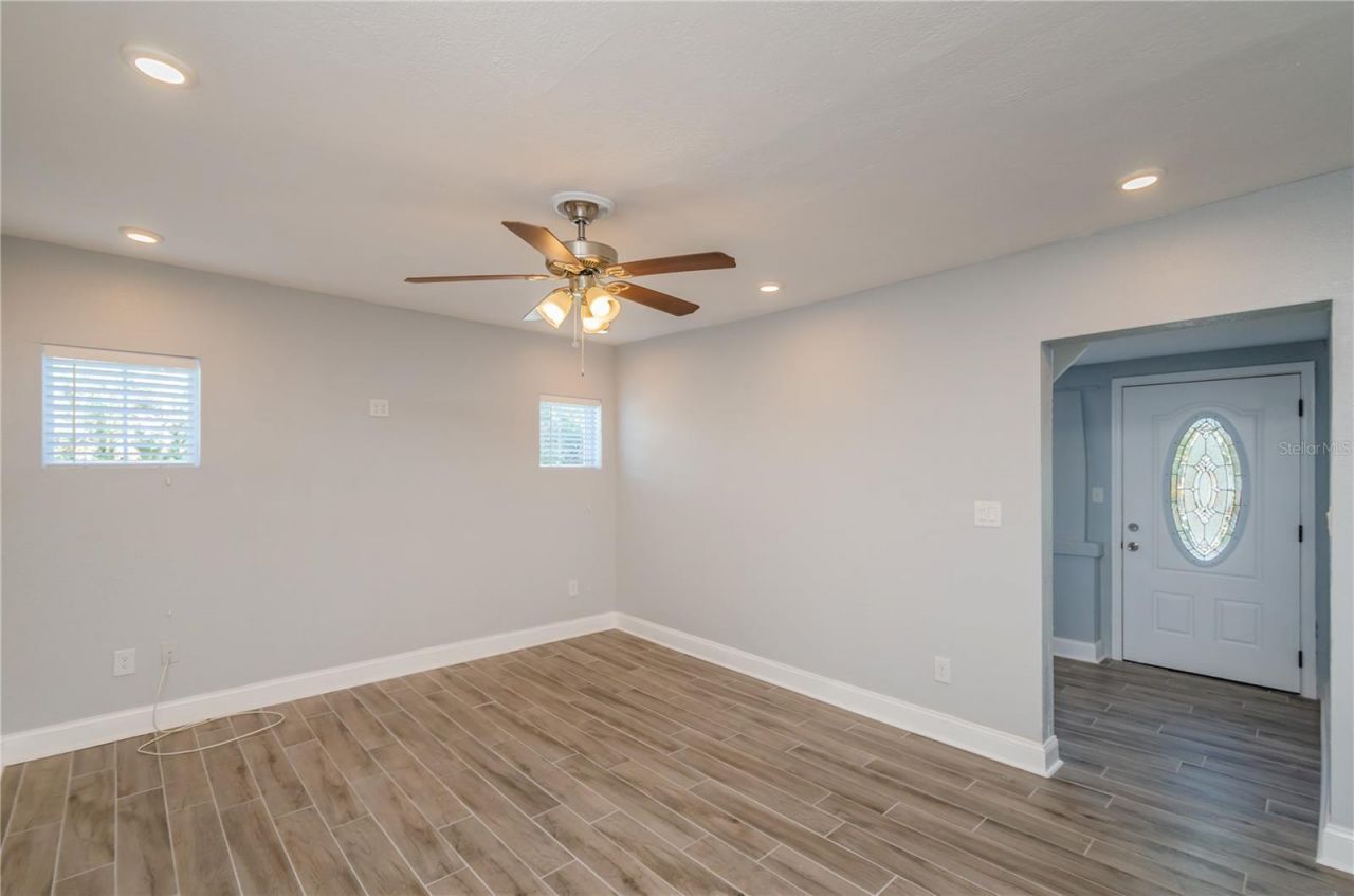 2401 2nd Avenue N, Saint Petersburg, FL 33713 Photo