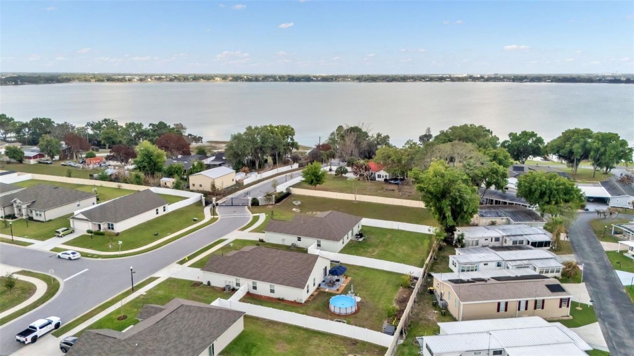 206 Samantha Avenue, Auburndale, FL 33823 Photo