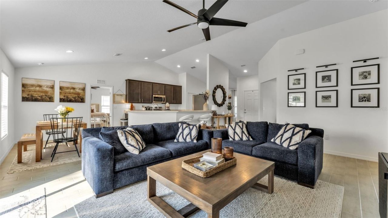 206 Samantha Avenue, Auburndale, FL 33823 Photo