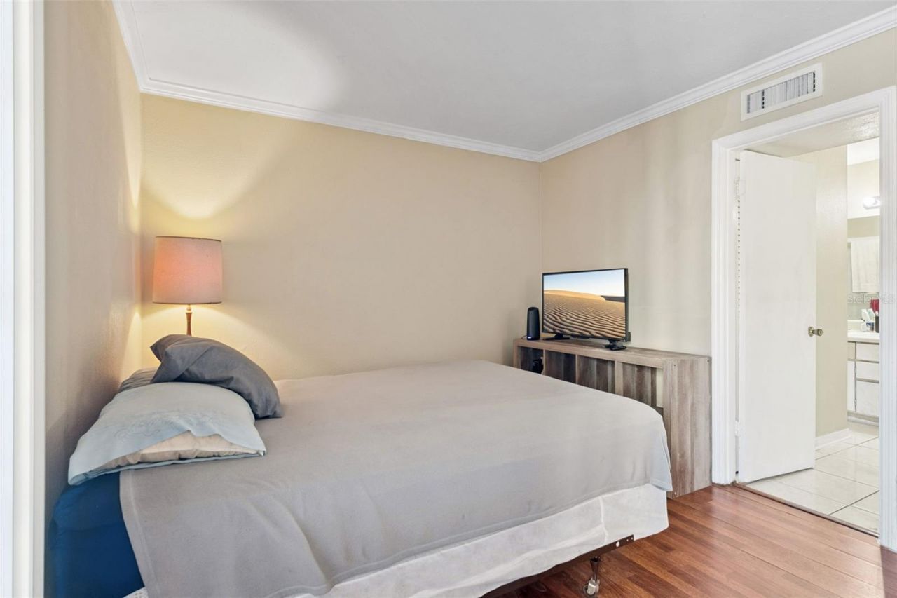 425 Wymore Road , Unit 201, Altamonte Springs, FL 32714 Photo