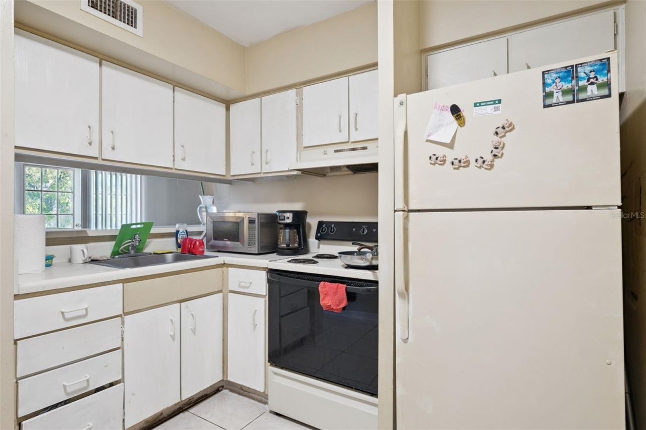 425 Wymore Road , Unit 201, Altamonte Springs, FL 32714 Photo