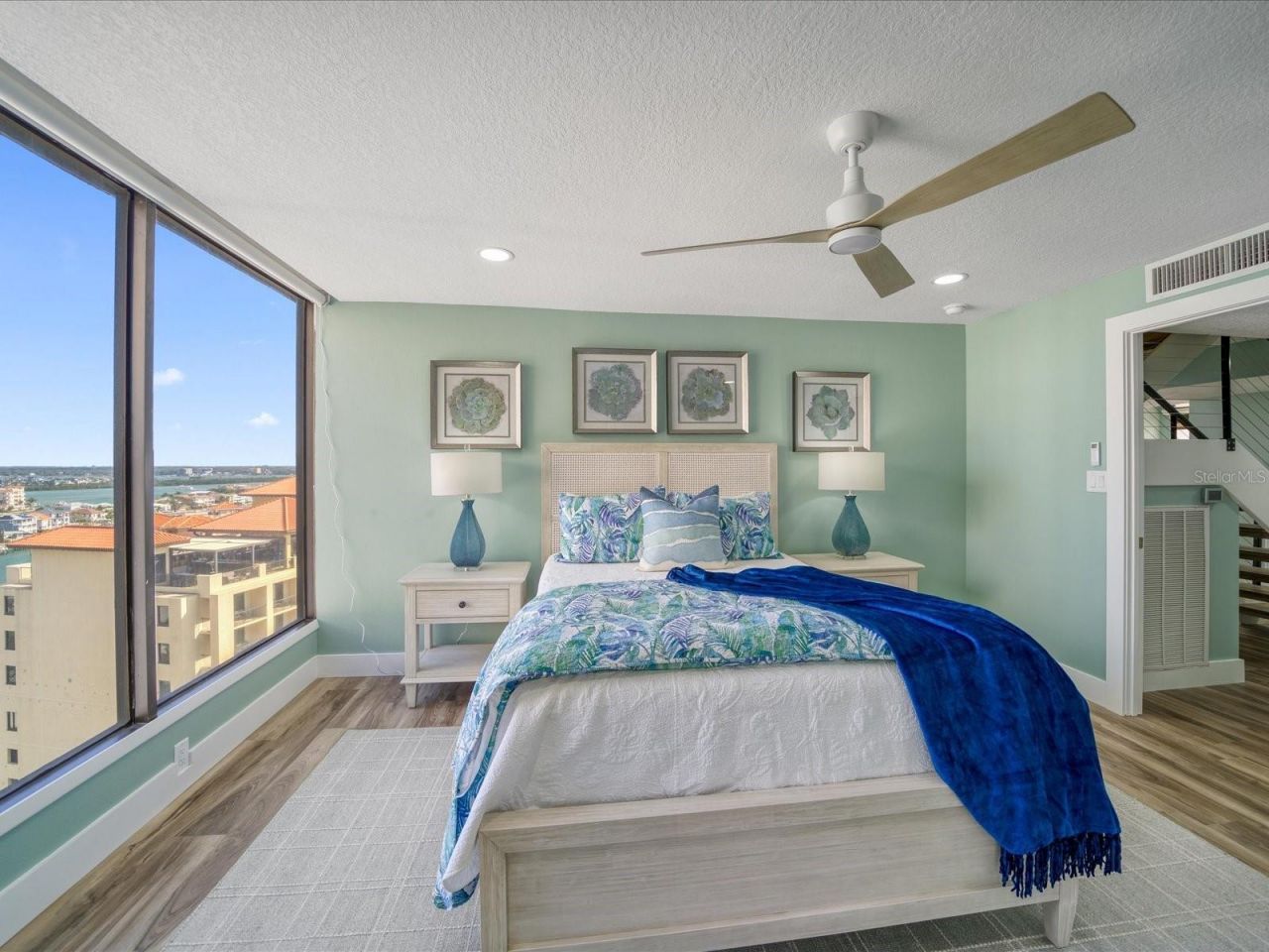 450 Gulfview Boulevard S, Unit 1708, Clearwater, FL 33767 Photo