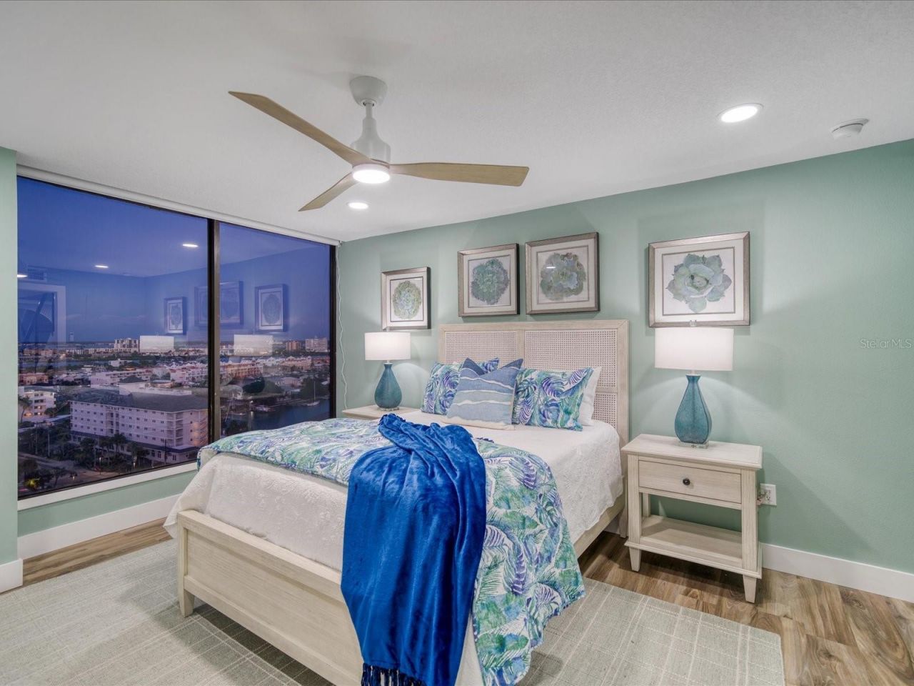 450 Gulfview Boulevard S, Unit 1708, Clearwater, FL 33767 Photo