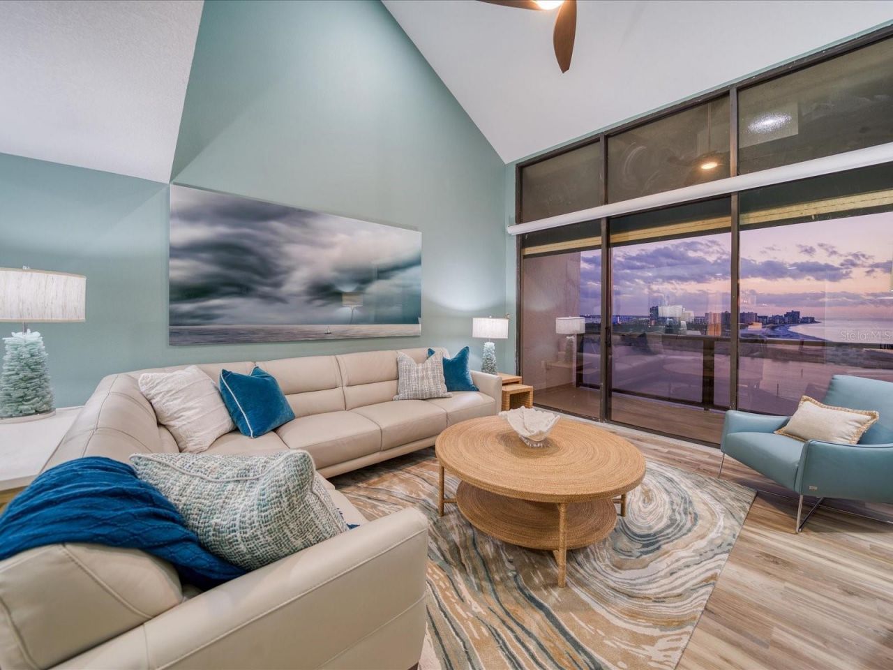 450 Gulfview Boulevard S, Unit 1708, Clearwater, FL 33767 Photo