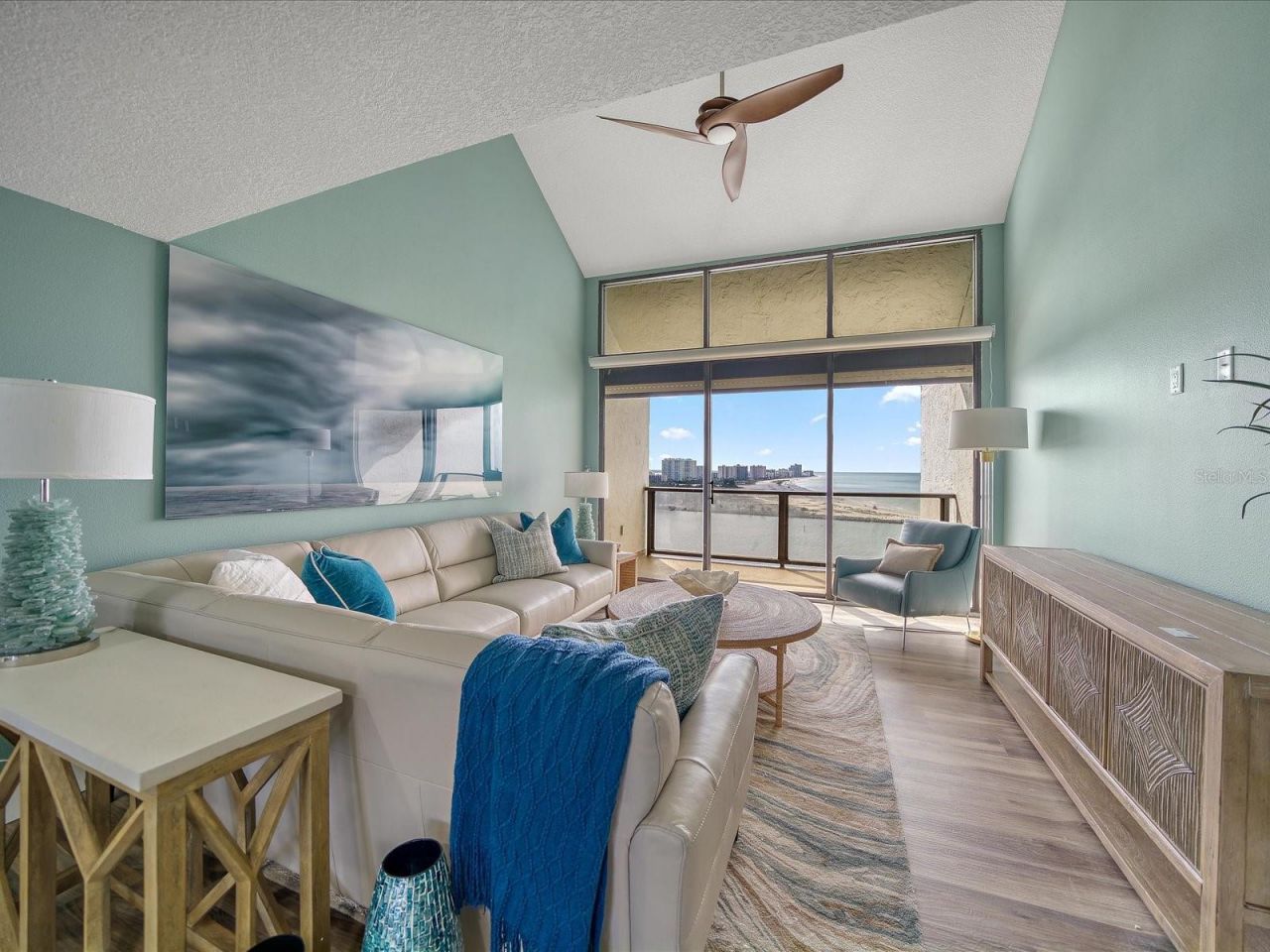 450 Gulfview Boulevard S, Unit 1708, Clearwater, FL 33767 Photo